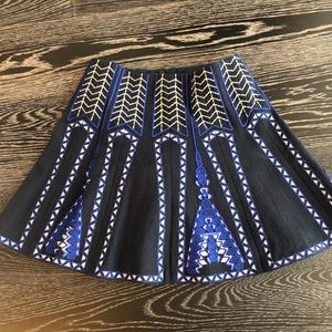 Never worn BCBG MAXAZRIA embroidered skirt